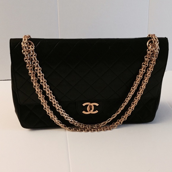 CHANEL Handbags - ❌SOLD❌Chanel bag lamb skin double flap all chain