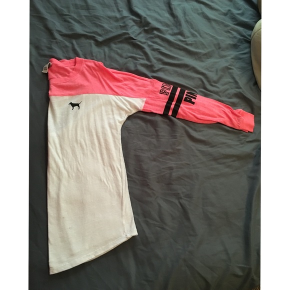 VS Pink open back crewneck, worn twice.