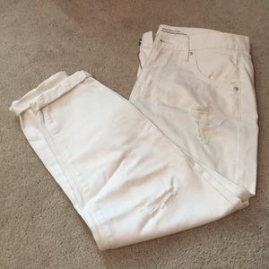 White jeans size 4