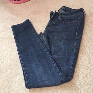 American eagle size 6 skinny jeans