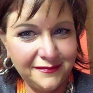 Meet your Posher, Paula