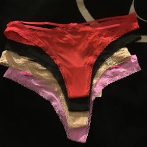 4 Pair bundle Thong Set