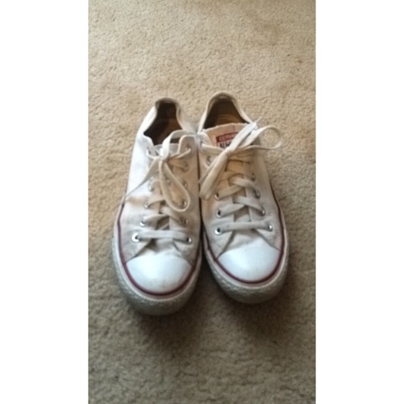 chuck taylor all star classic.