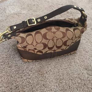 Authentic Coach clutch/mini purse