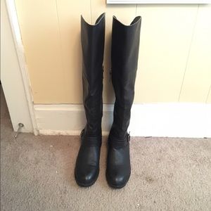 SEXY, leather, black, knee high boots!!!