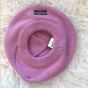 Moschino Knitted Beret hat NWT