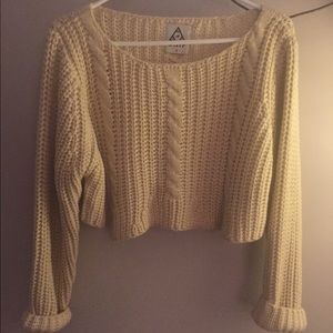 Cropped unif sweater