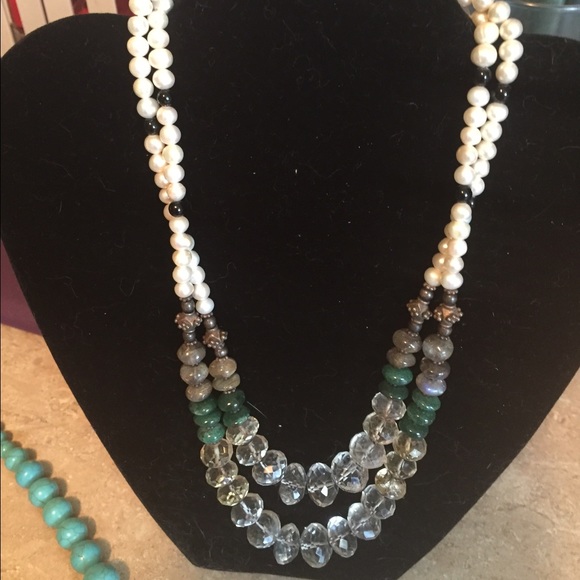 Real necklace - Picture 1 of 3