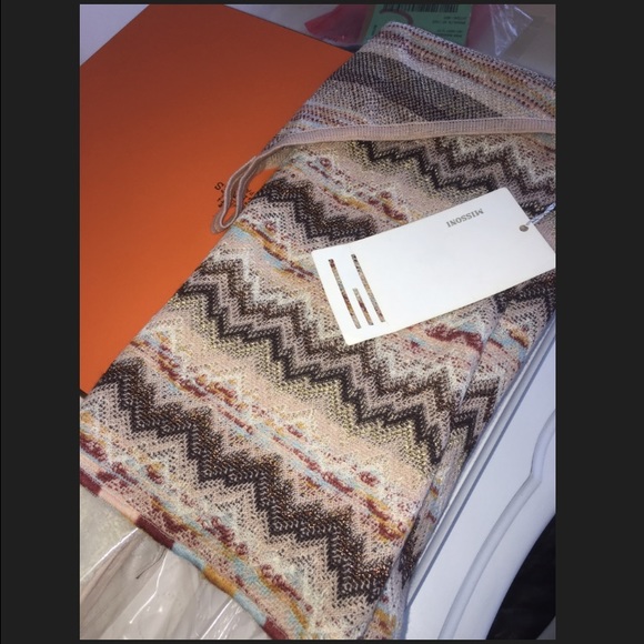 Brand new missoni top - Picture 3 of 3