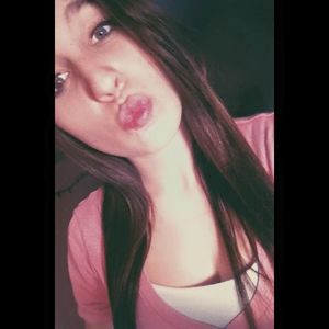 Meet your Posher, Abbie