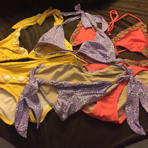 ⭐️SOLD⭐️LOT of three VS bikinis