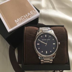 🚫SOLD🚫PRES DAY SALE! Michael Kors Felicity watch