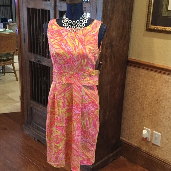 Just Taylor Dress