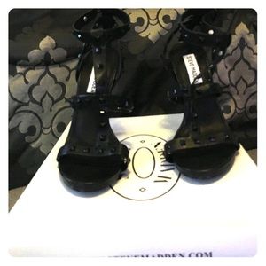 Everything must go!! Strapped studded stiletto