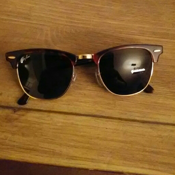 Ray bans RESERVED FOR MARYLOU!!!!