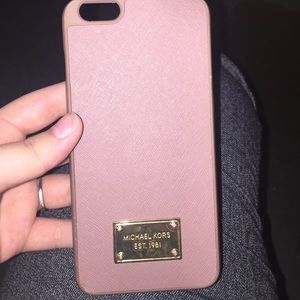 MICHAEL KORS IPHONE 6 PLUS CASE