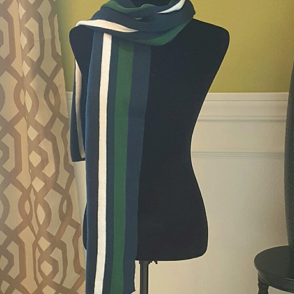 H&M Accessories - 🖤 H&M Scarf