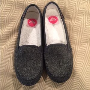 Roxy herringbone flats.