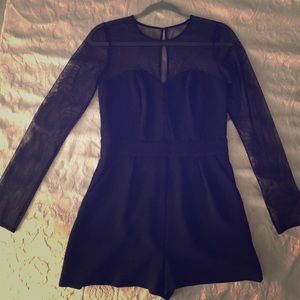 BCBG black chic jumper