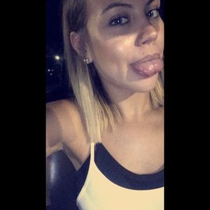 Meet your Posher, Sami