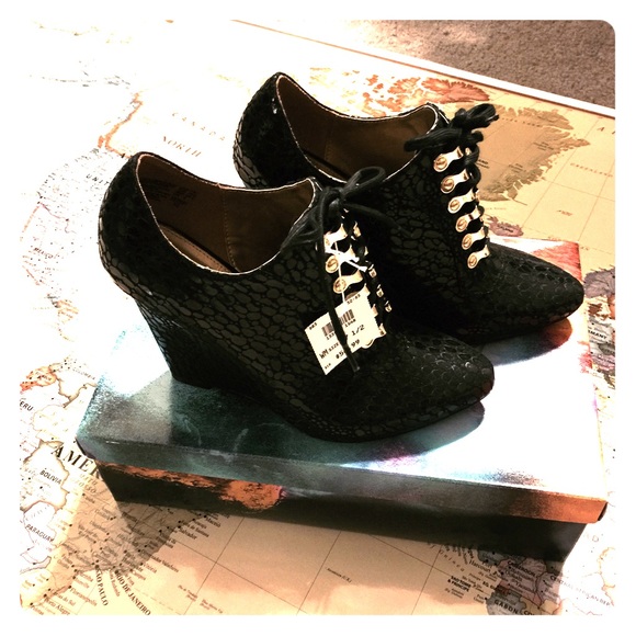 Christian Siriano shoes