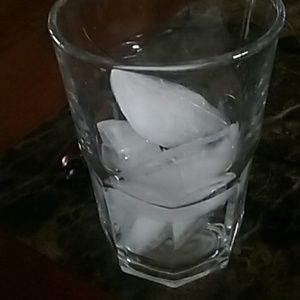 Meet your Posher, Tenisha