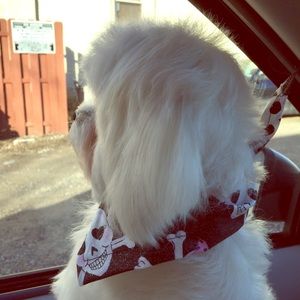 Hoping to sell look🙄