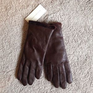 Brown leather gloves