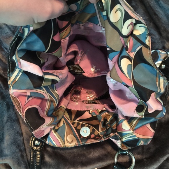 Kathy - Picture 2 of 2