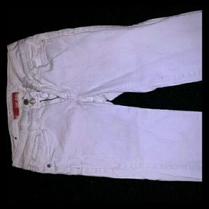 Gap White Capri Pants