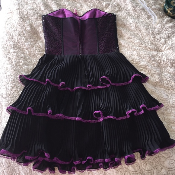 Perfect condition Betsey Johnson dress - Picture 2 of 3