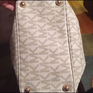 Michael Kors Purse!