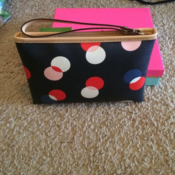 Ellison Avenue Imani bluebell wristlet - Picture 3 of 4
