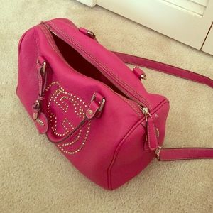 Elegant Satchel!