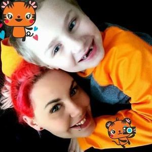 Meet your Posher, Liz