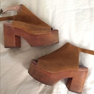 Jeffrey Campbell Open toe Platforms