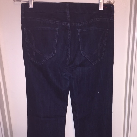 Dark jeans bought from buckle - Picture 2 of 2
