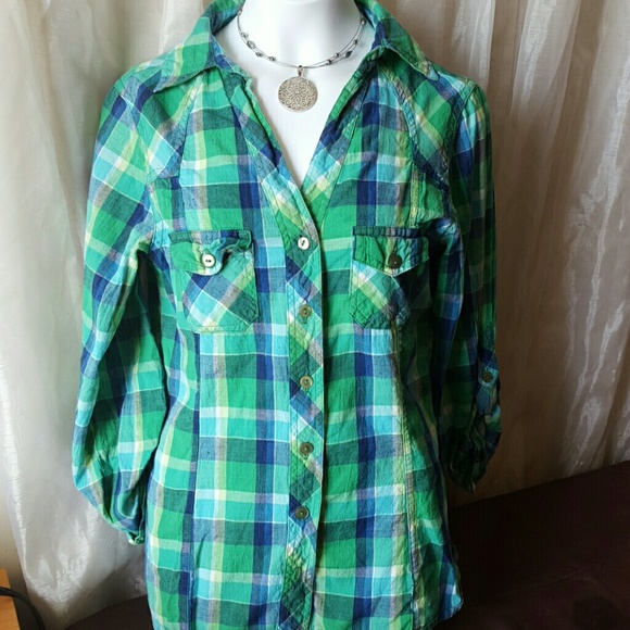 Soft comfy plaid shirt 3/4 sleeve Rue21