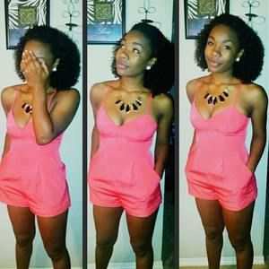 Meet your Posher, Lanae