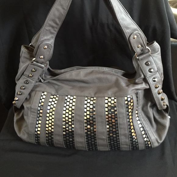 Grey and silver Hobo