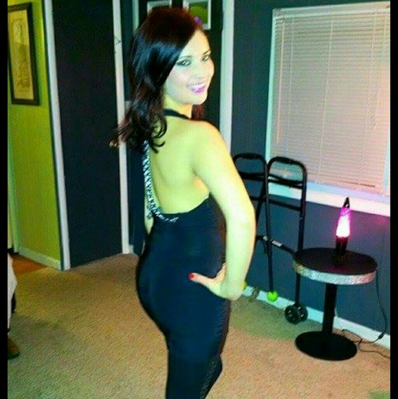 Meet Your Posher!!!! : ) : ) : ) - Picture 2 of 4