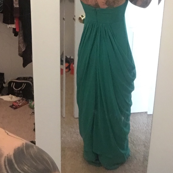 Laundry by Shelli Segal - Picture 2 of 4