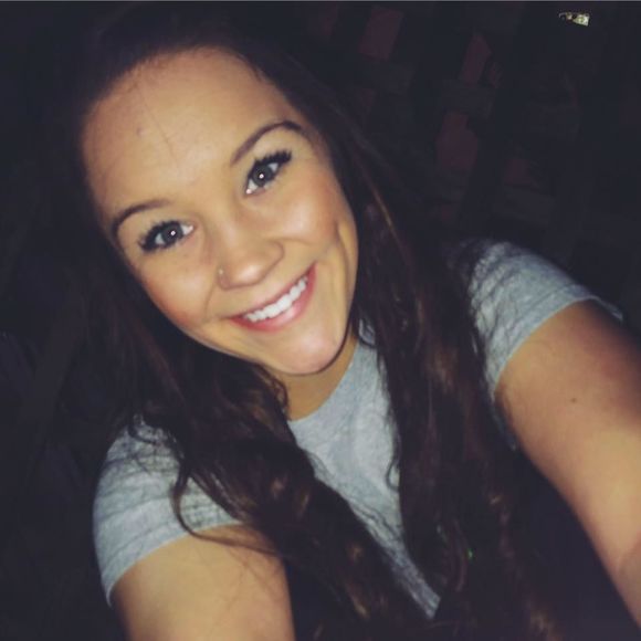 Meet your Posher, Destiny
