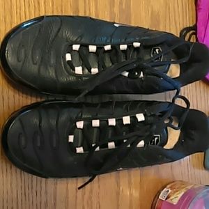TN Air Nikes