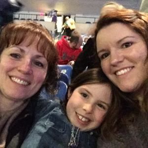 Meet your Posher, Danielle