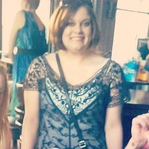 Meet your Posher, Holly