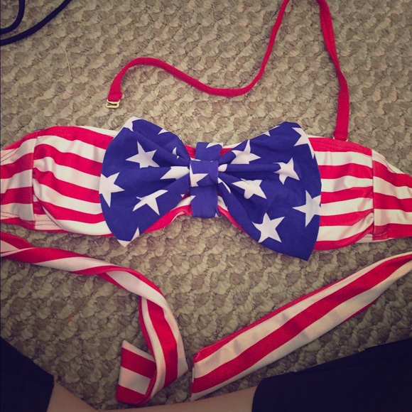 Bathing suit top