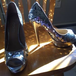 Aldo silver sparkle stiletto heels!!