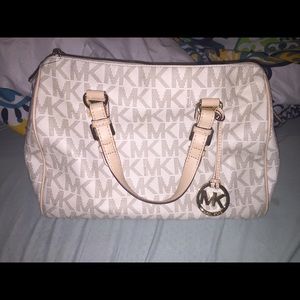 Michael Kors Large Grayson Satchel