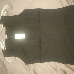 Black semi-formal tank top